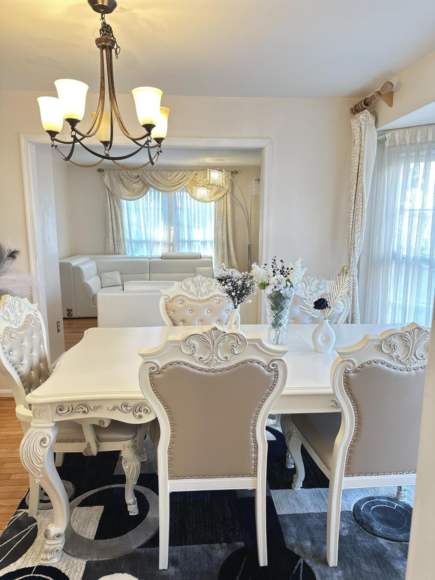 Special Rate Worthy Posh And Magnificent 4 Bedrooms And Two & Half Bath グリーンベルト エクステリア 写真